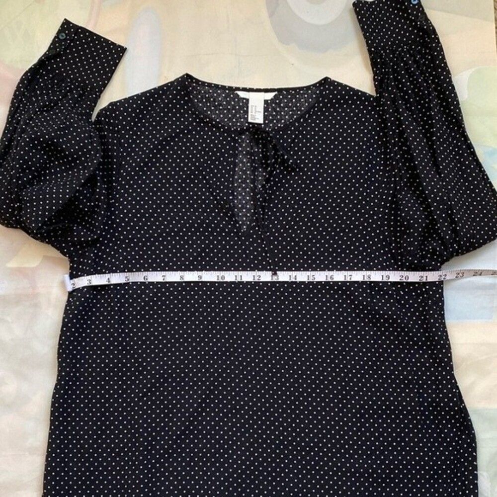 H&M Women’s Black Polka Dot Blouse Tie Neck Long Sleeve Gathered Sleeve Top - Picture 5 of 14
